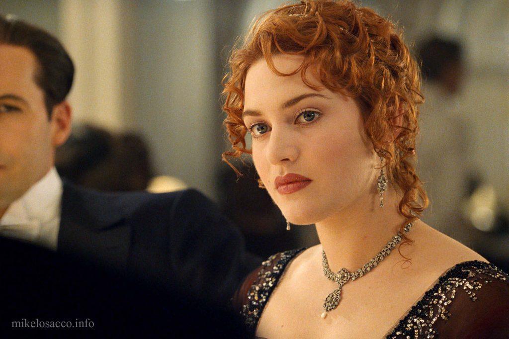 Kate Winslet เป็นนักแสดงชาวอังกฤษ เป็นที่รู้จักจากบท 'โรส' ในภาพยนตร์แนวโรแมนติกและหายนะของอเมริกาปี 1997 เรื่อง 'Titanic' หลายคนทั่ว