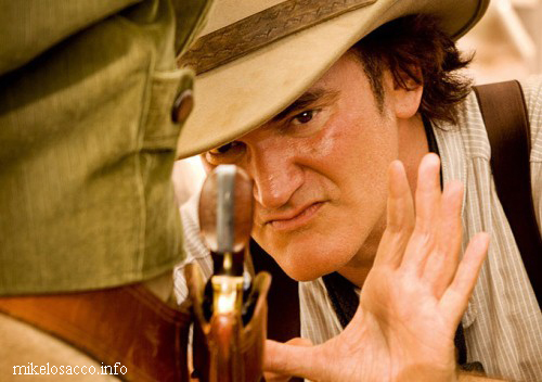 Quentin Tarantino เป็นผู้กำกับ นักเขียนบท และนักแสดงชาวอเมริกัน ส่วนใหญ่ทำงานในภาพยนตร์อิสระ (หรือที่รู้จักว่าอินดี้)