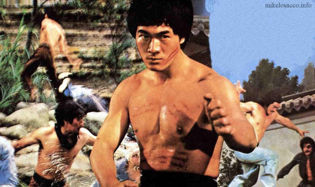 Bruce Lee บรูซ ลี นักแสดงชาวอเมริกันนักแสดงภาพยนตร์ที่เกิดในอเมริกา ผู้มีชื่อเสียงด้านศิลปะการต่อสู้ป้องกันตัวและช่วยเผยแพร่