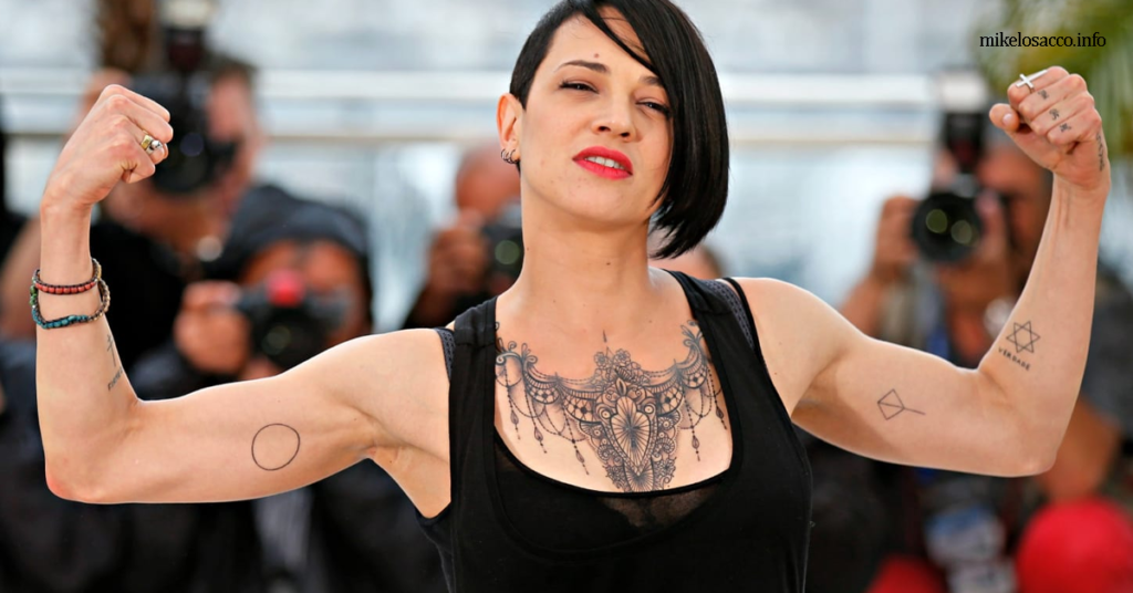 Asia Argento เอเชีย อาร์เจนโต ผู้คนเริ่มมองว่าอาร์เจนโตเป็นนักแสดงเต็มตัวหลังจากภาพยนตร์เรื่อง Close Friends ของมิเคเล่ พลาซิโด (1992)