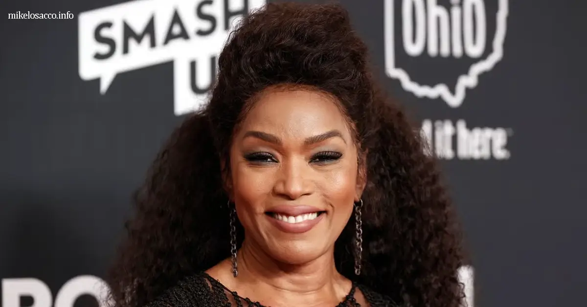 Angela Bassett แองเจลา
